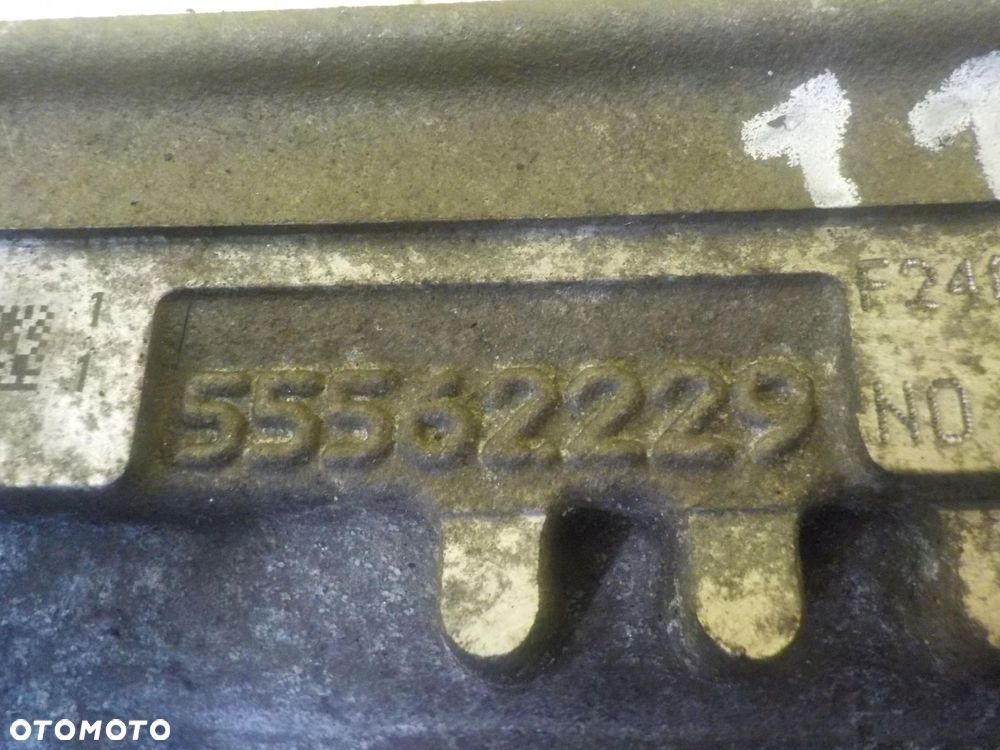 CORSA E 1.4 16V 17r 75KM B14XEJ glowica kompletna 55562229 - 9