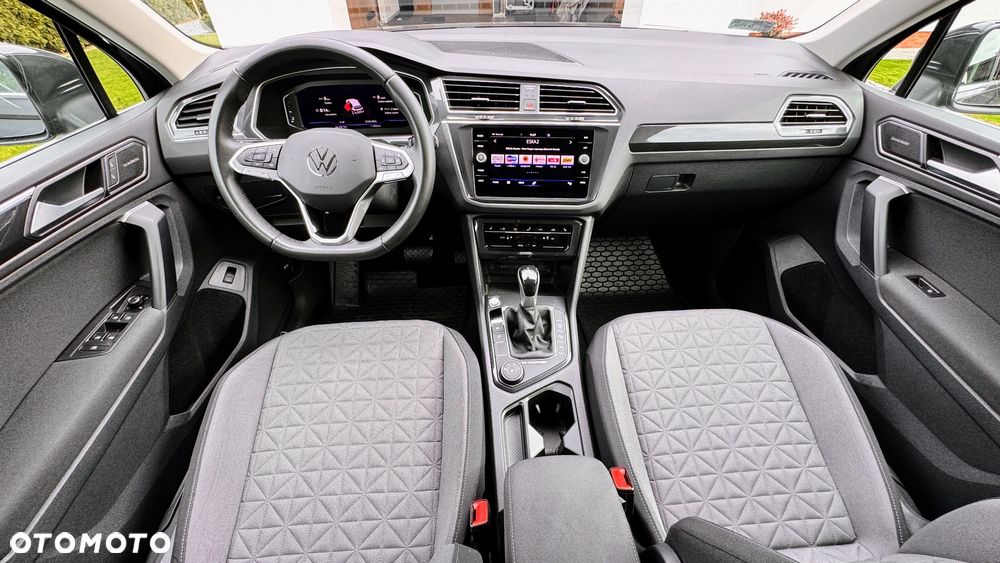 Volkswagen Tiguan 2.0 TDI SCR 4Mot Elegance DSG - 28