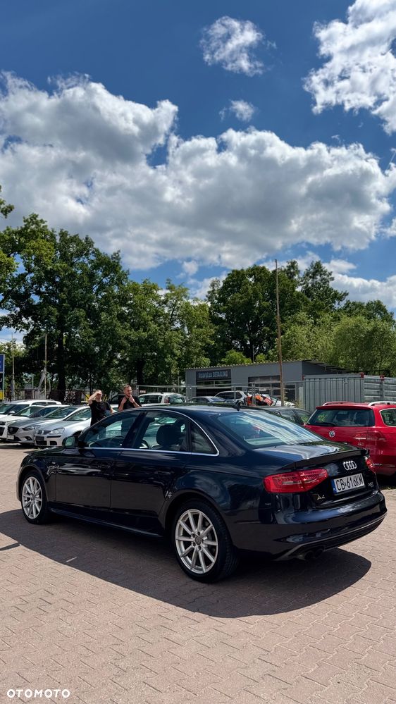 Audi A4 Limousine - 4