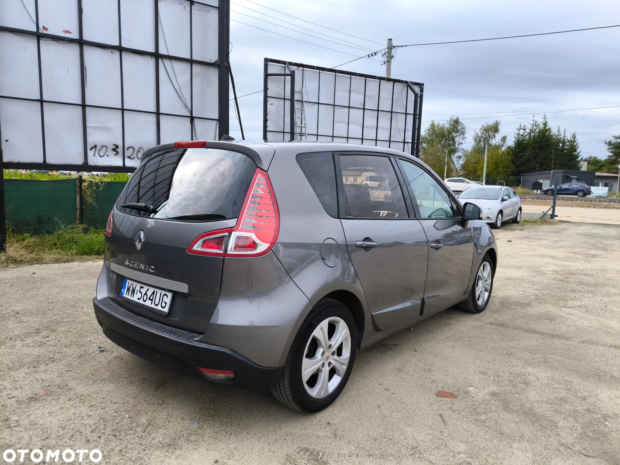 Renault Scenic 1.6 16V Tech Run - 6