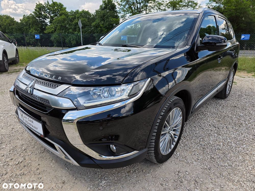 Mitsubishi Outlander - 21