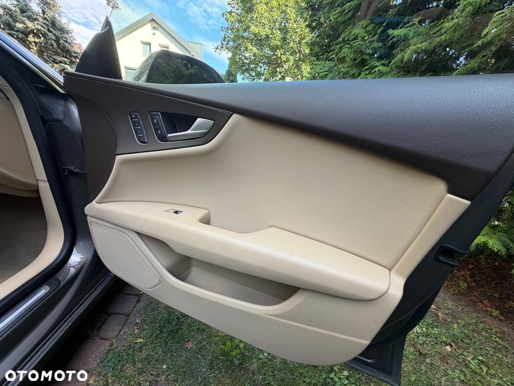 Audi A7 Sportback - 12