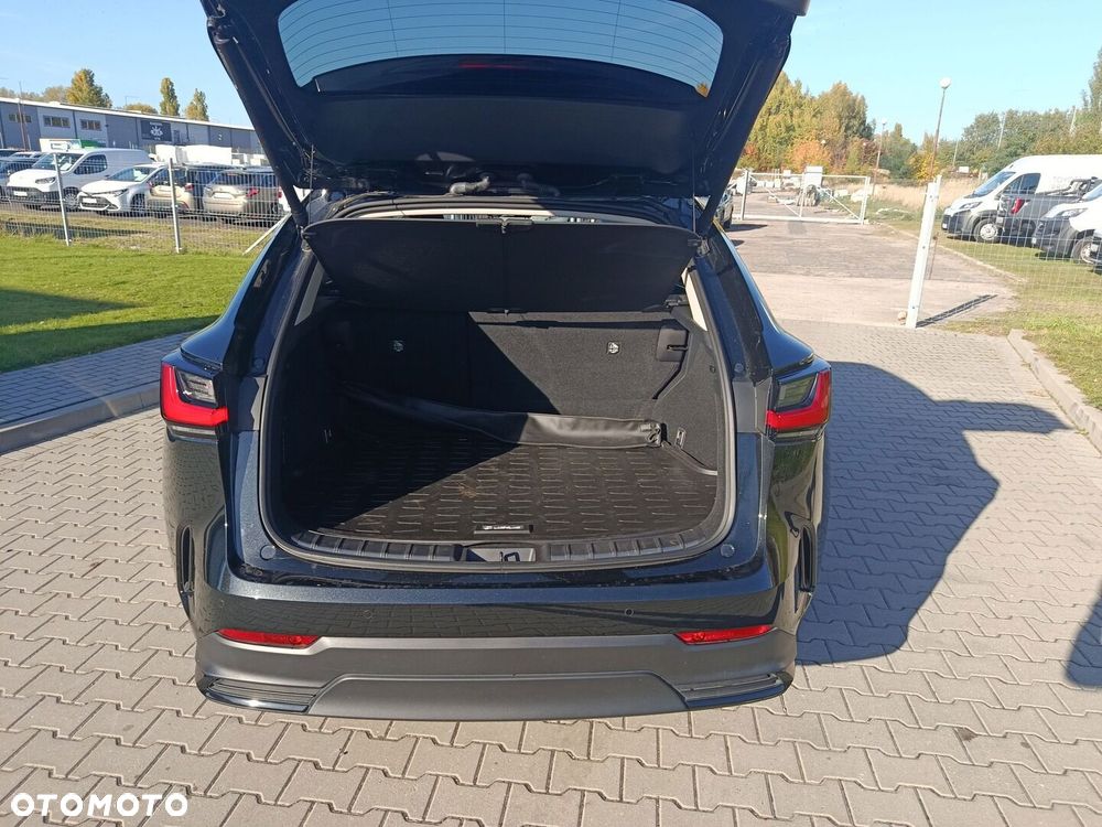 Lexus NX 350h Prestige 2WD - 13