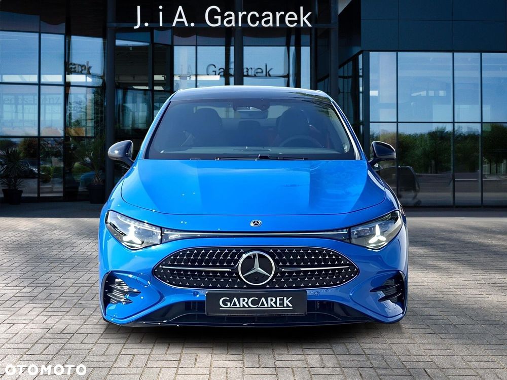 Mercedes-Benz CLA - 9