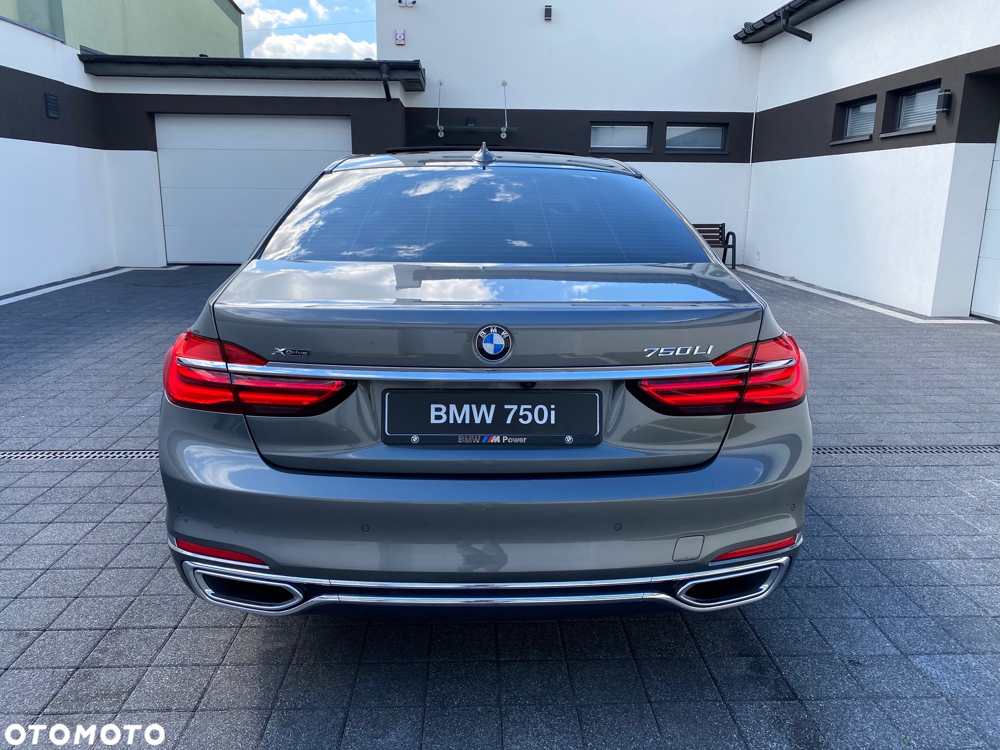 BMW Seria 7 750Li xDrive - 7