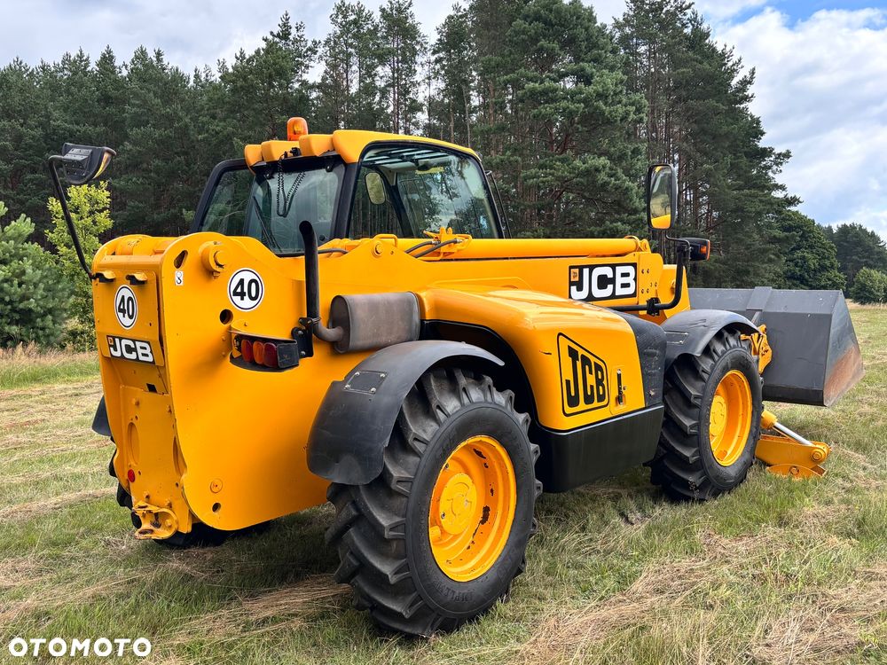JCB - 5