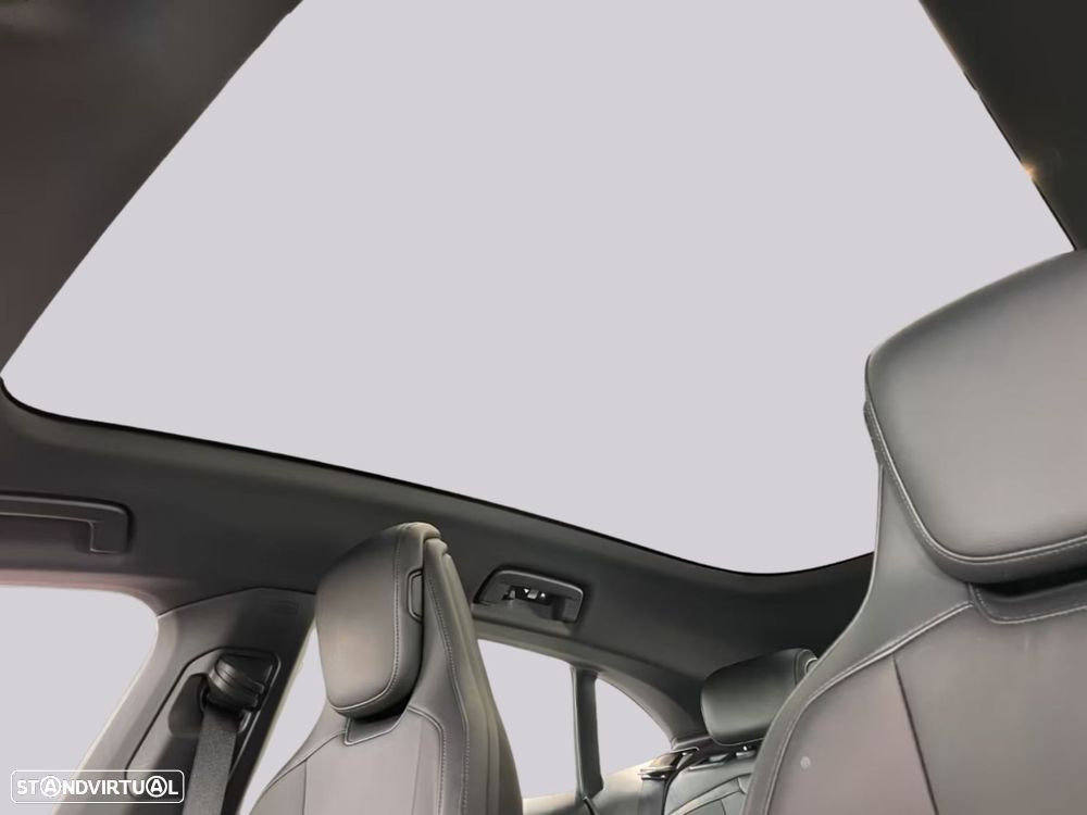 Porsche Taycan Sport Turismo - 15