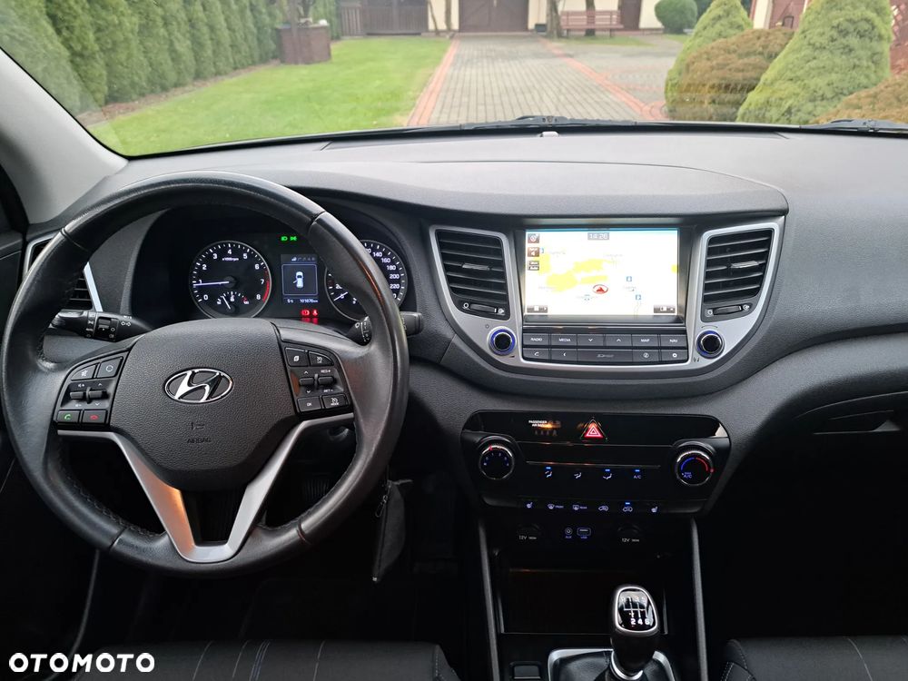 Hyundai Tucson blue 1.6 GDi 2WD Navi - 16