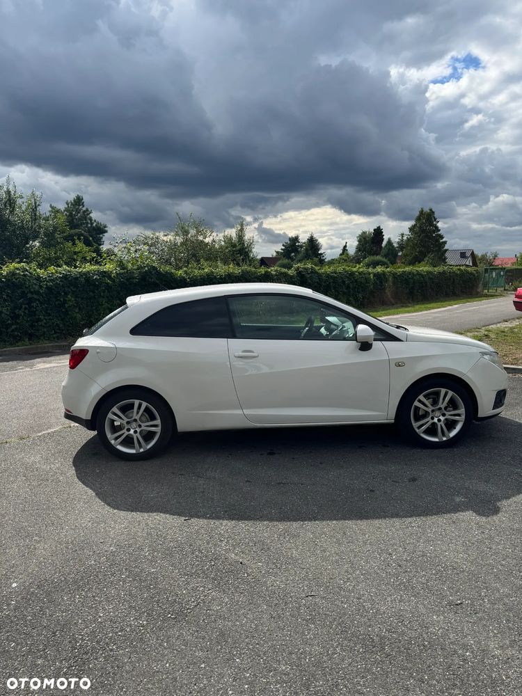 Seat Ibiza SC 1.4 16V Reference - 6