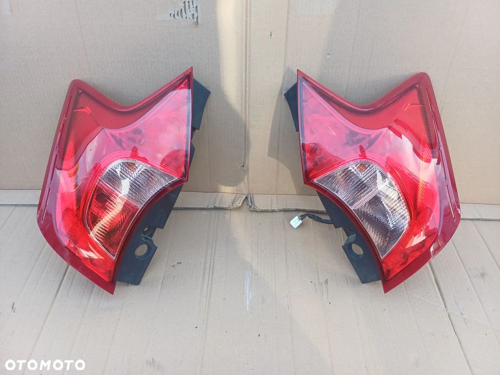 Nissan Note II E12 lampa tył lewa Europa - 2