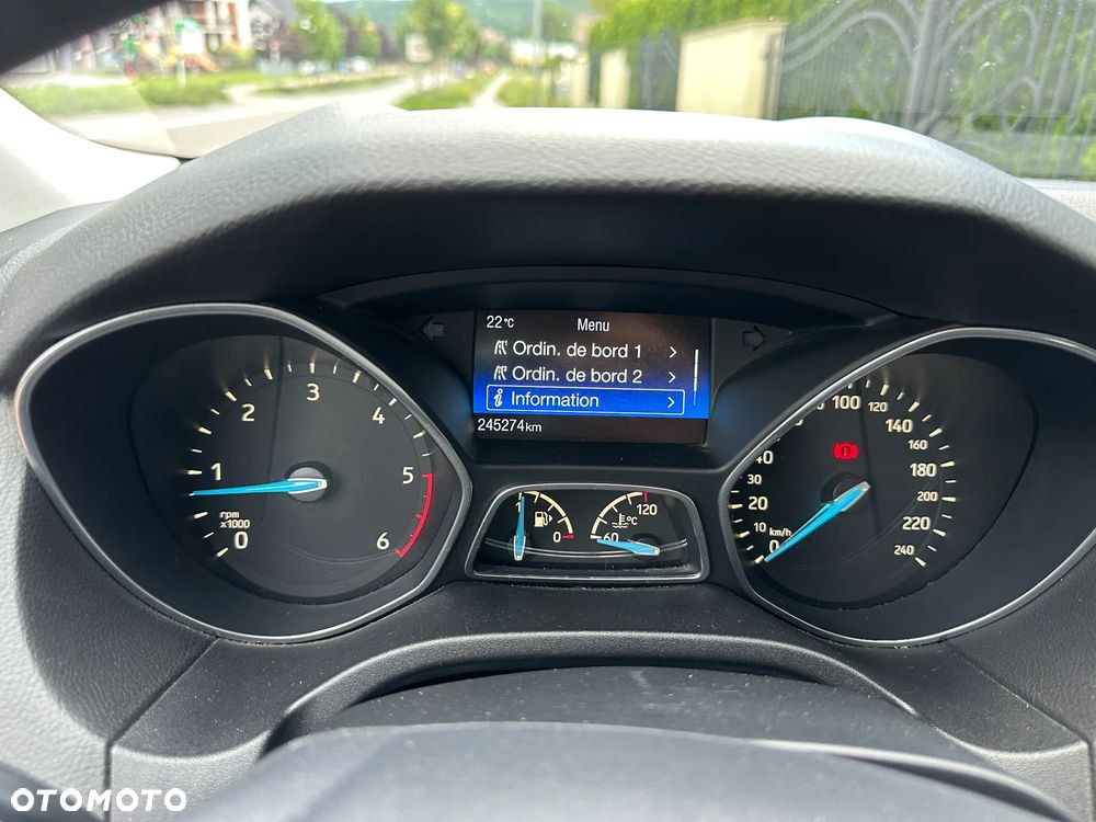 Ford Focus - 20