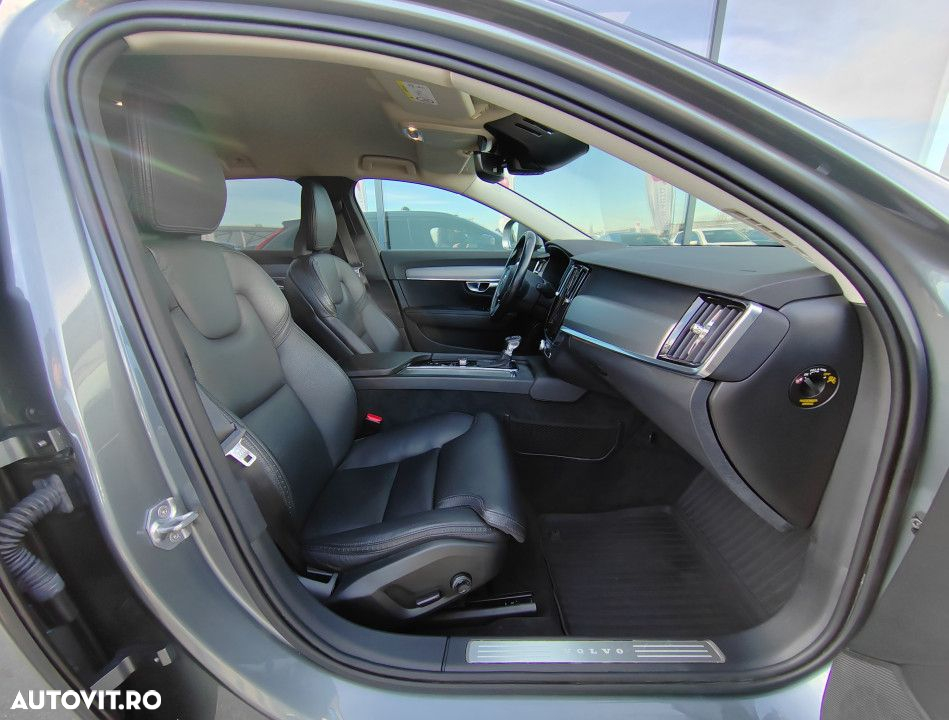 Volvo V90 Cross Country D4 AWD Geartronic - 13