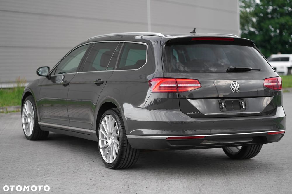 Volkswagen Passat 2.0 TDI SCR Highline - 13