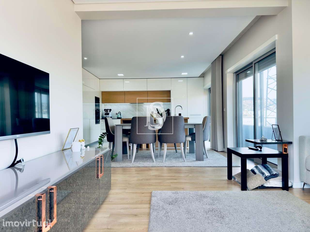 Apartamento T3 com Terraço, Vista Serra e Garagem para 3 Carros em Val - Grande imagem: 3/40