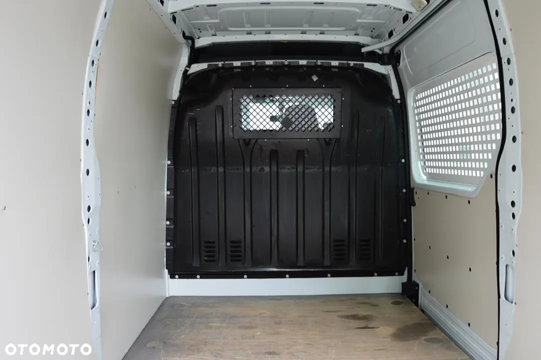 Renault Master - 30
