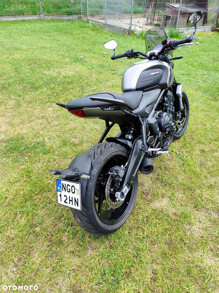 Triumph Trident - 4
