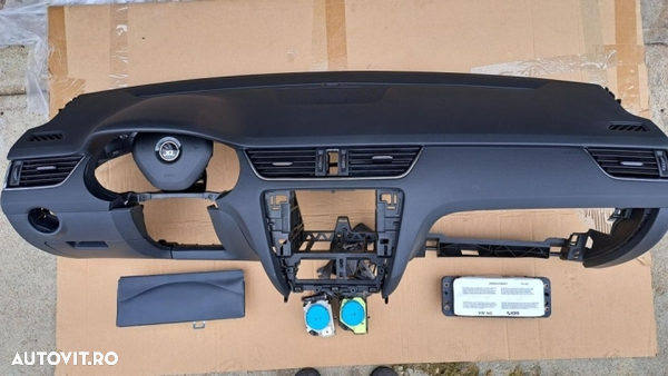 kit airbag skoda Octavia 3 faruri xenon