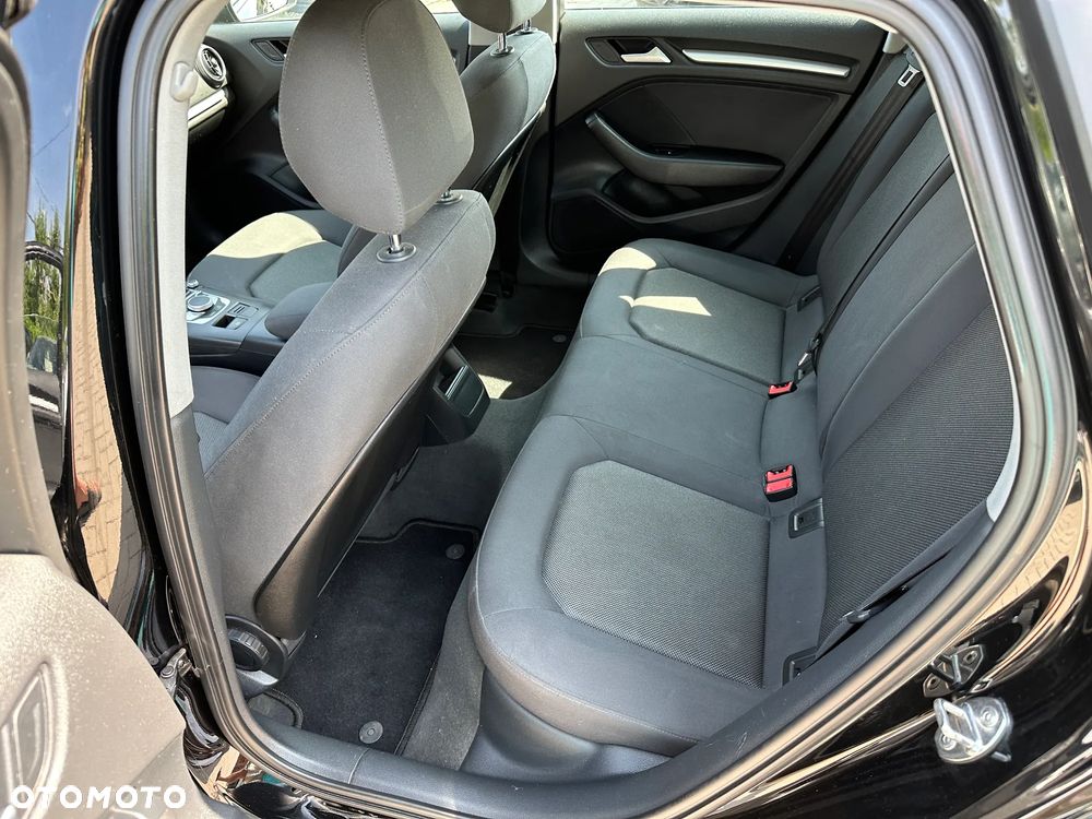 Audi A3 Sportback - 20