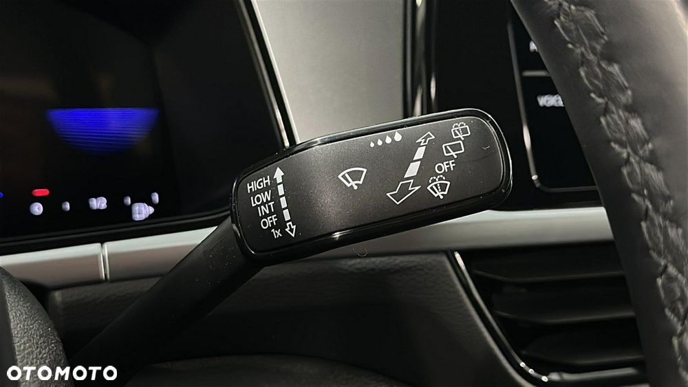 Volkswagen T-Roc 1.5 TSI Life - 24