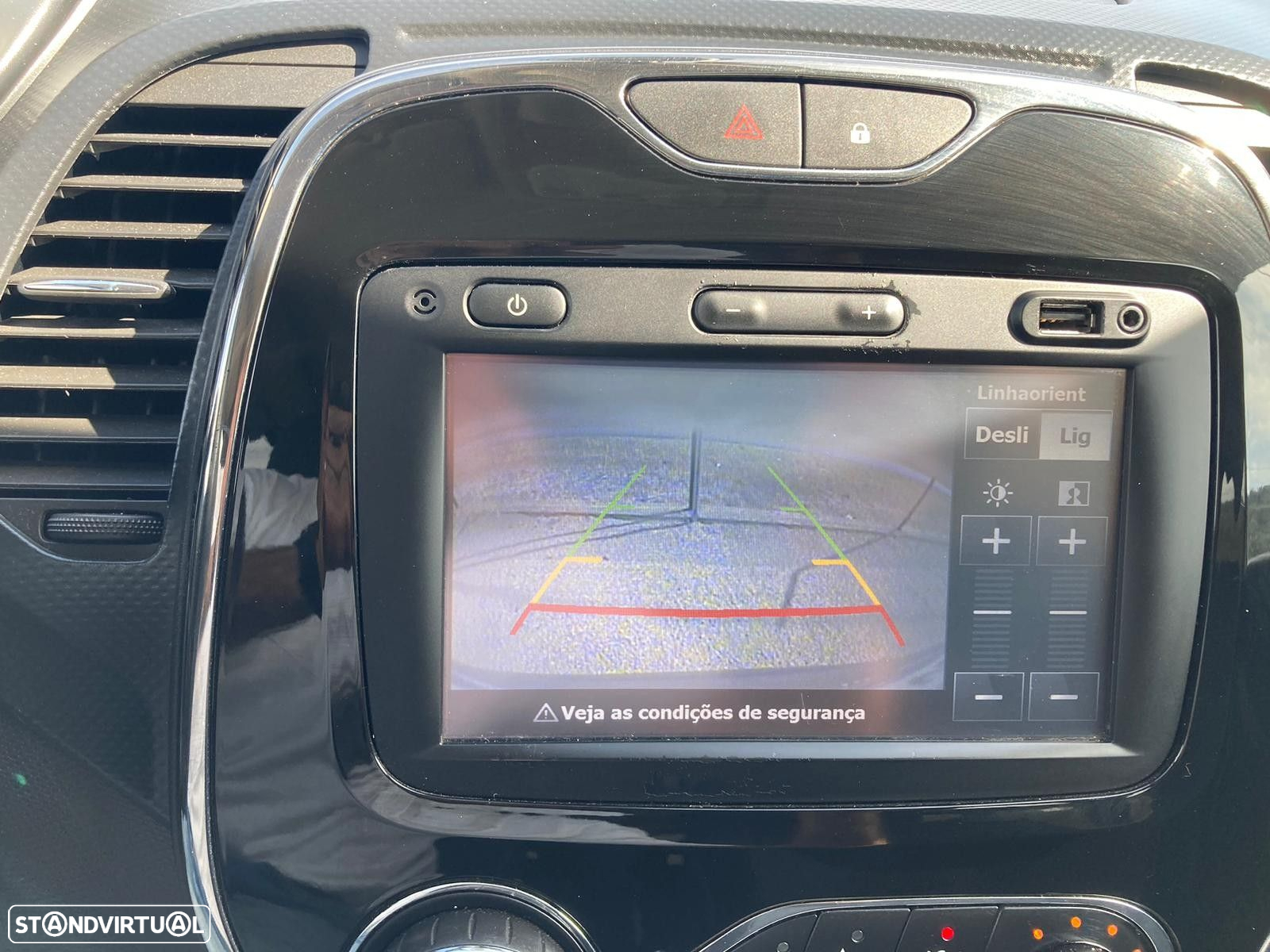 Renault Captur 1.5 dCi Exclusive - 12