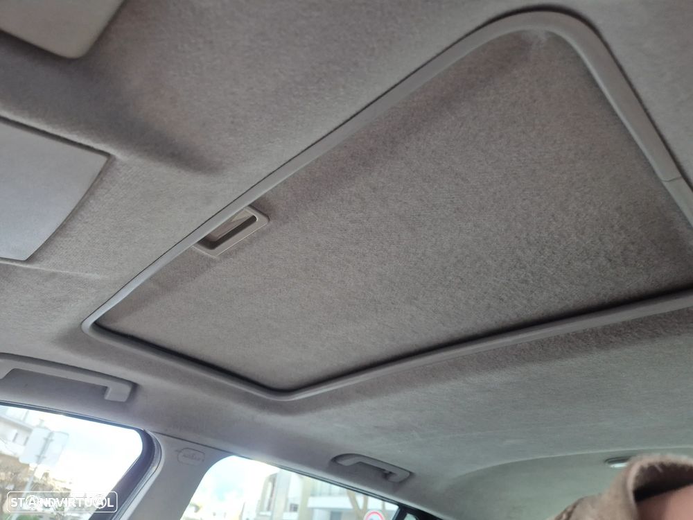 Ford Mondeo SW 2.0 TDCi Sport Dura. - 21