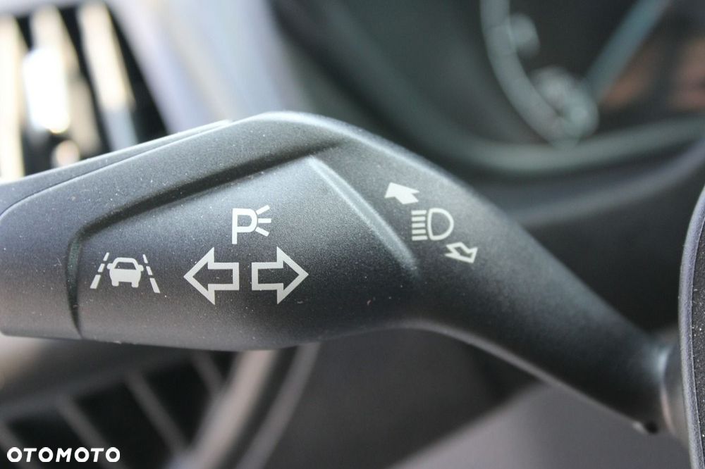 Ford Transit Connect - 22