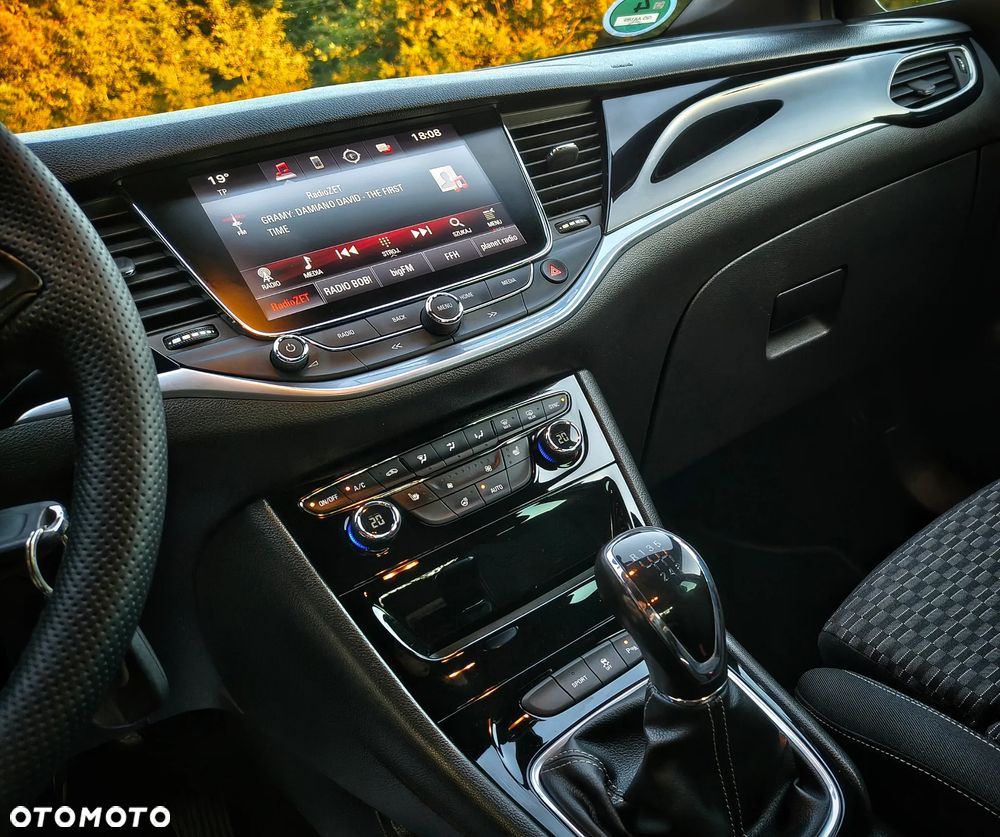 Opel Astra - 18