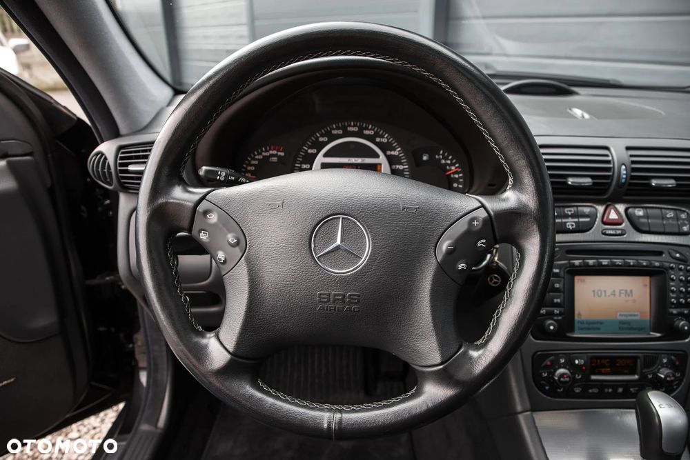 Mercedes-Benz Klasa C 32 T AMG - 20