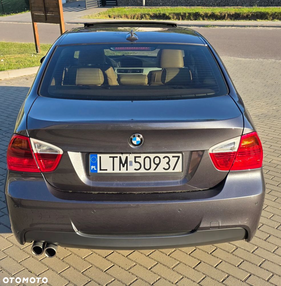 BMW Seria 3 330i - 6