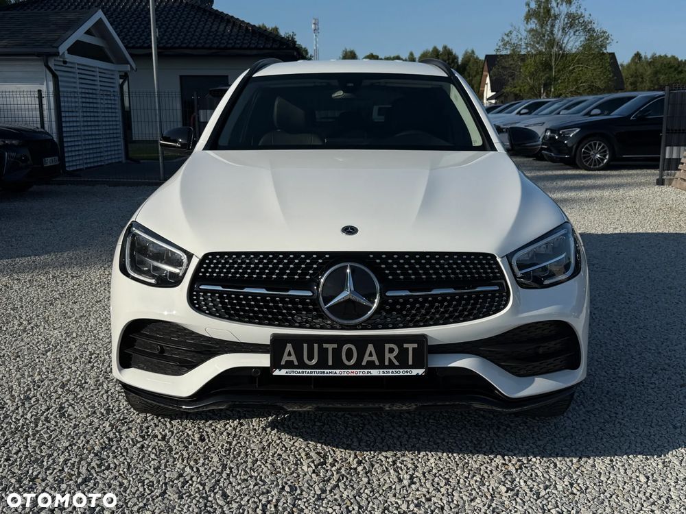 Mercedes-Benz GLC 200 d 4Matic 9G-TRONIC AMG Line - 2