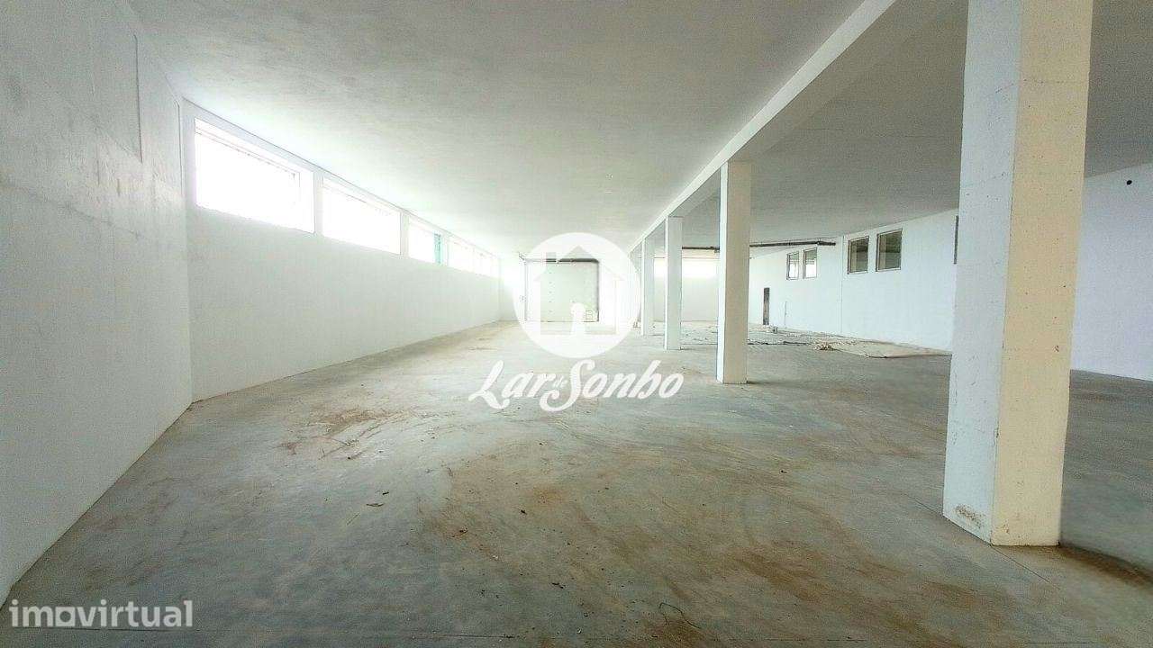 Armazém à venda em Vila Nova de Famalicão - Grande imagem: 5/33