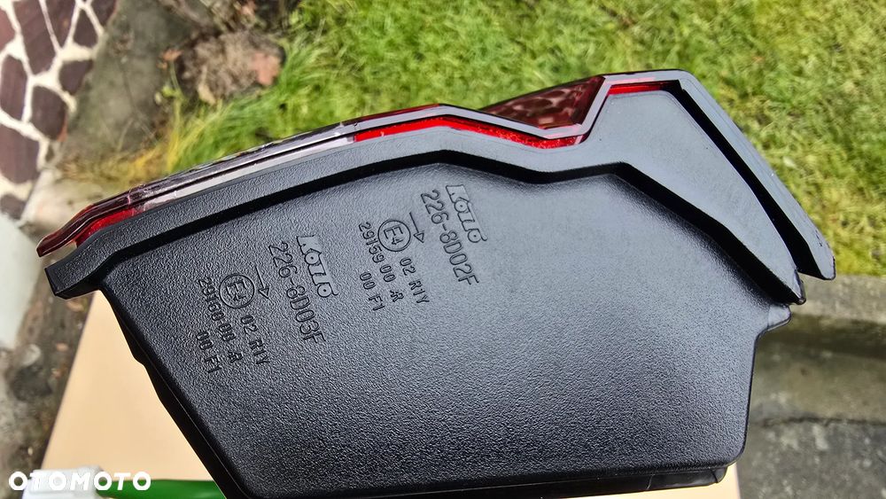 Nissan Qashqai III 21-24 Lampa Tylna Prawa w Klapę LED Oryginał Ładna EU - 4