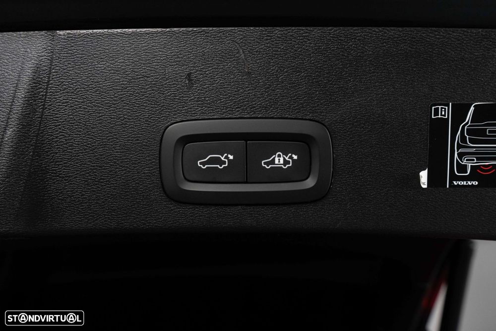 Volvo XC 40 1.5 T4 PHEV Inscription Expression - 29