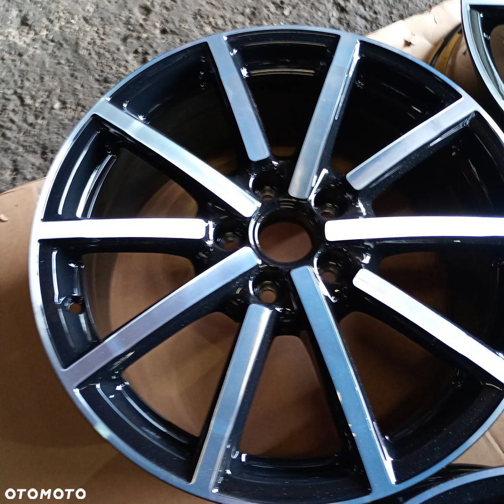 Felgi Audi A3 8V 18" - 9