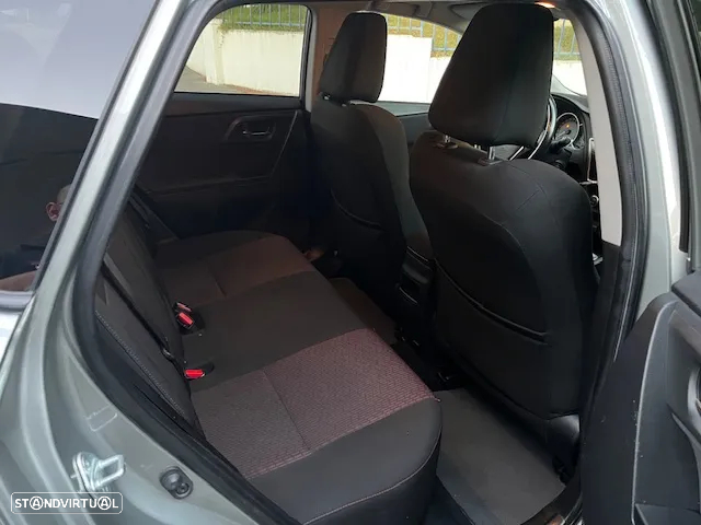 Toyota Auris 1.4 D-4D ACtive+AC - 23