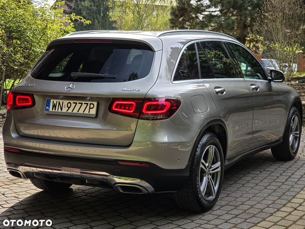 Mercedes-Benz GLC - 16