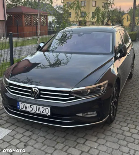Volkswagen Passat 2.0 TSI Elegance DSG - 2