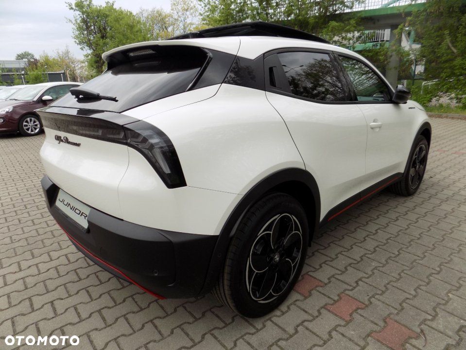 Alfa Romeo Junior Elettrica Speciale - 8