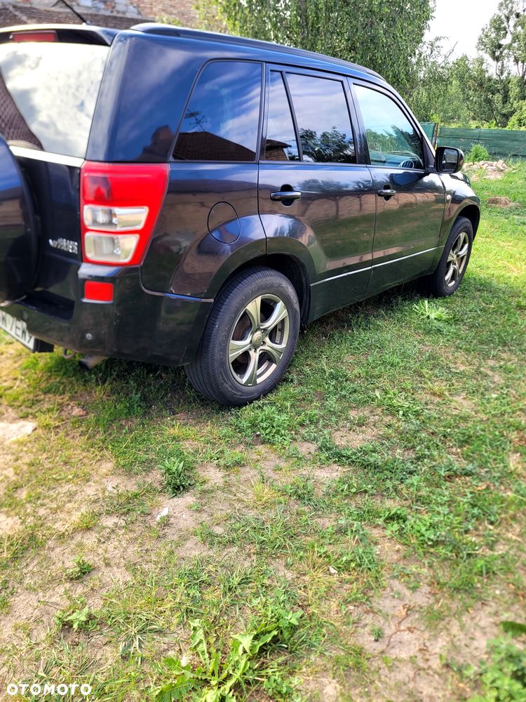 Suzuki Grand Vitara 1.9 DDiS Premium - 6