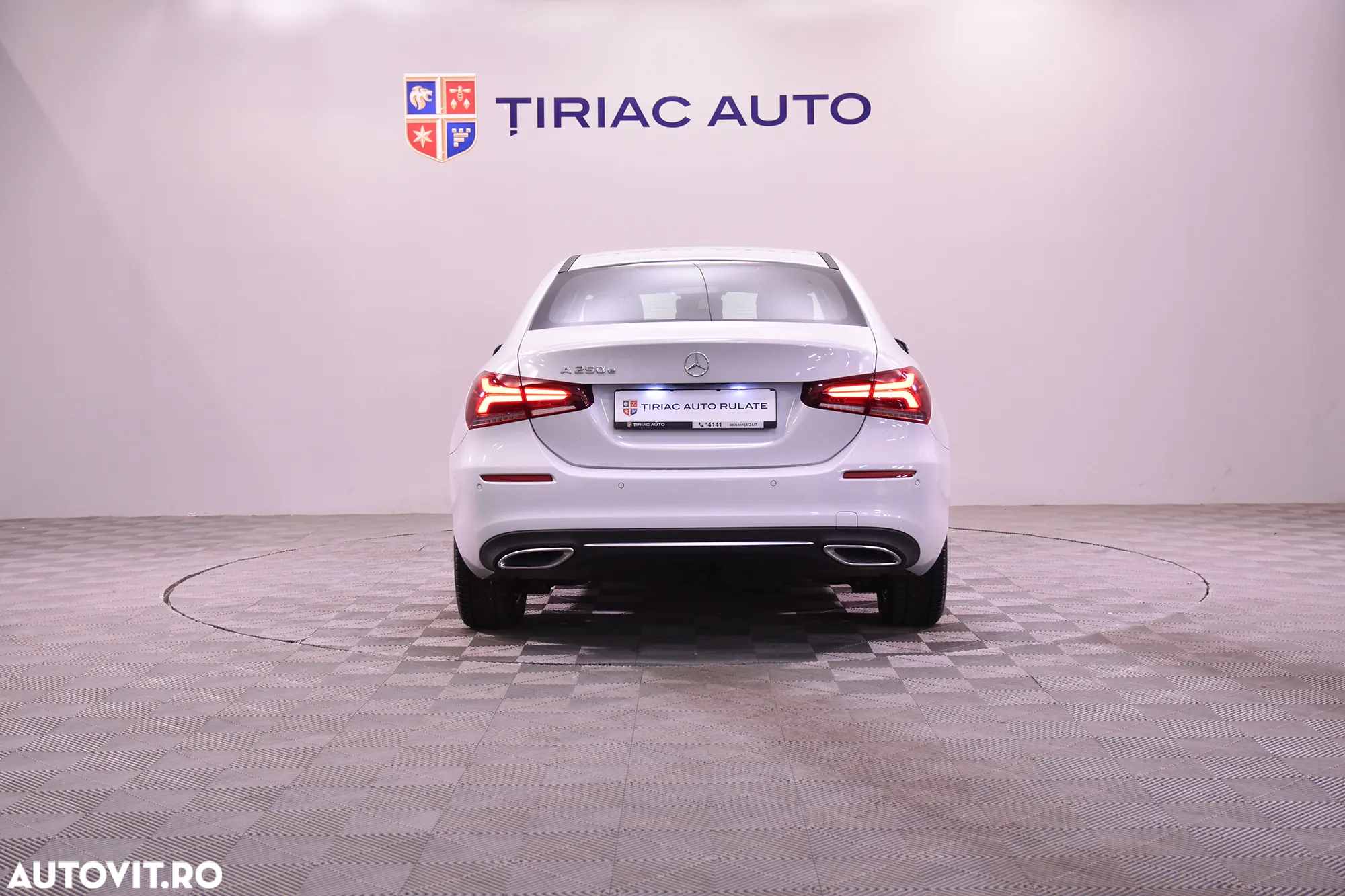 Mercedes-Benz A 250 e Aut. - 4