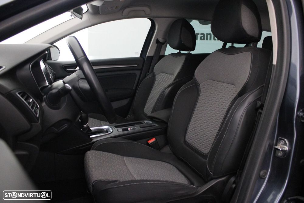 Renault Mégane 1.6 Plug-In Intens - 24