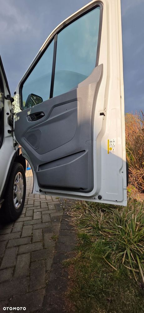 Ford Transit - 23