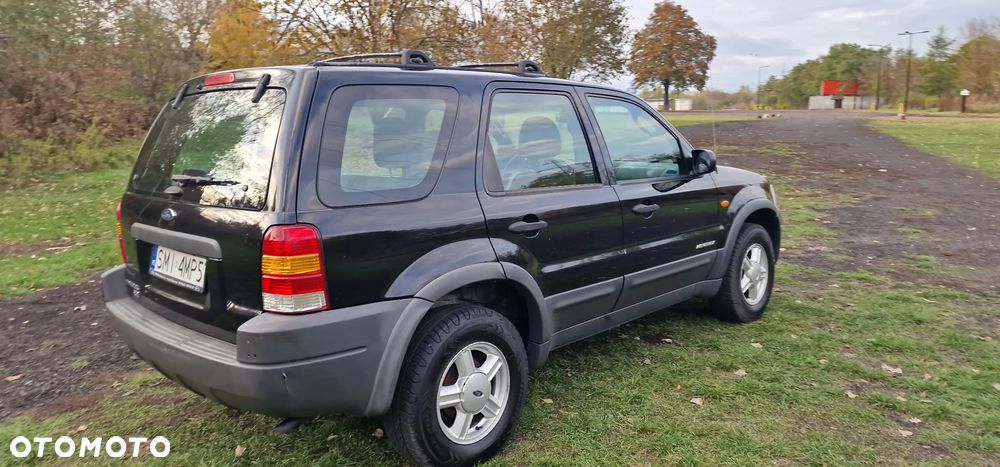 Ford Maverick 2.0 - 14