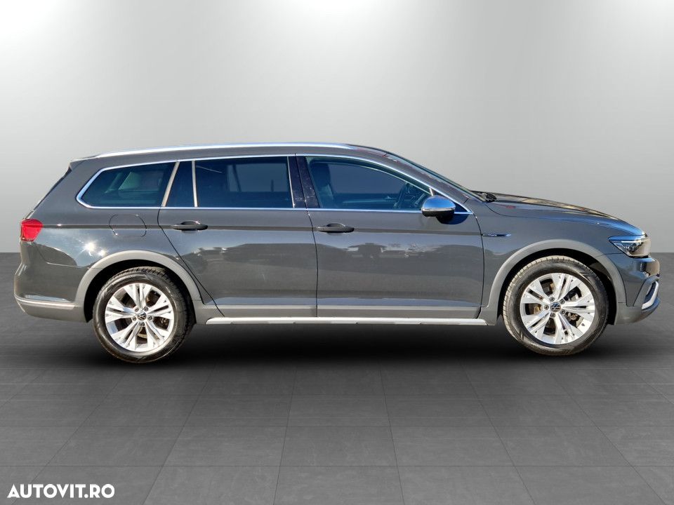 Volkswagen Passat Alltrack 2.0 TDI 4Mot DSG - 6