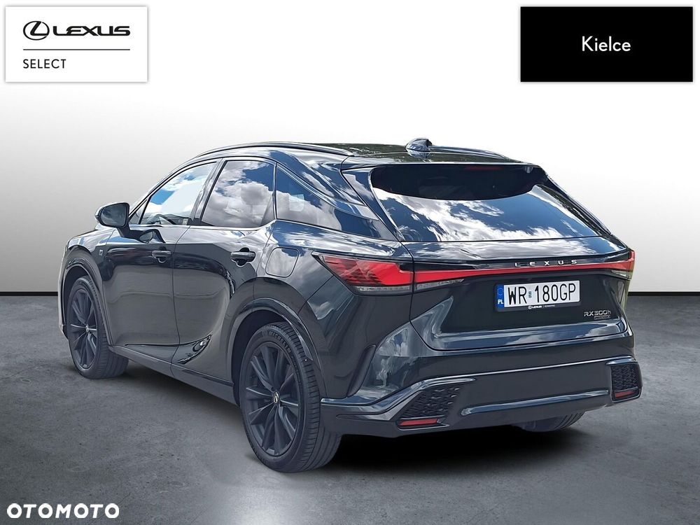 Lexus RX - 4