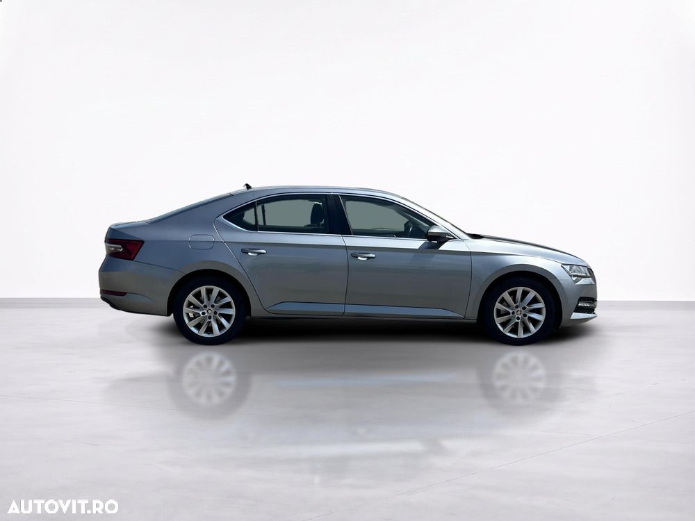 Skoda Superb - 8