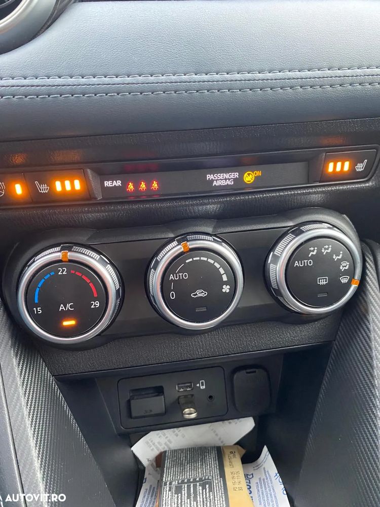 Mazda 2 G90 Takumi Plus - 9