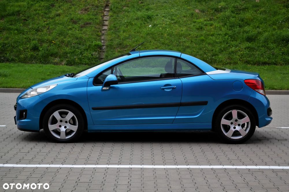 Peugeot 207 CC 1.6 Intense - 25