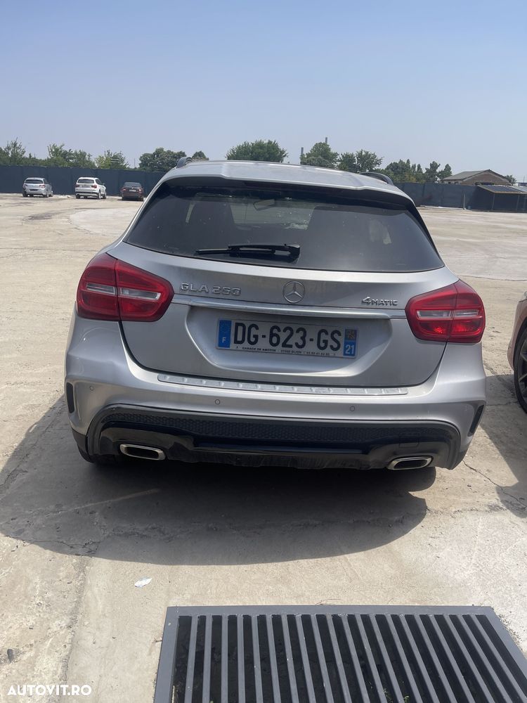 Dezmembrez Mercedes GLA 250 AMG 2015 Argintiu - 6
