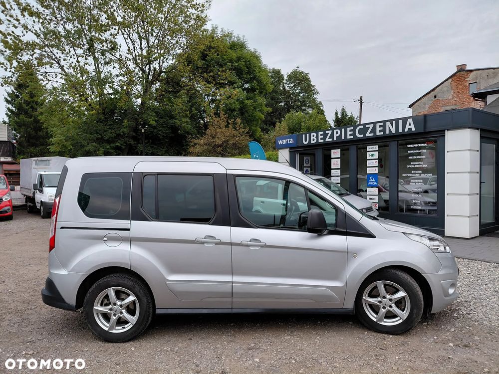 Ford Tourneo Connect - 13